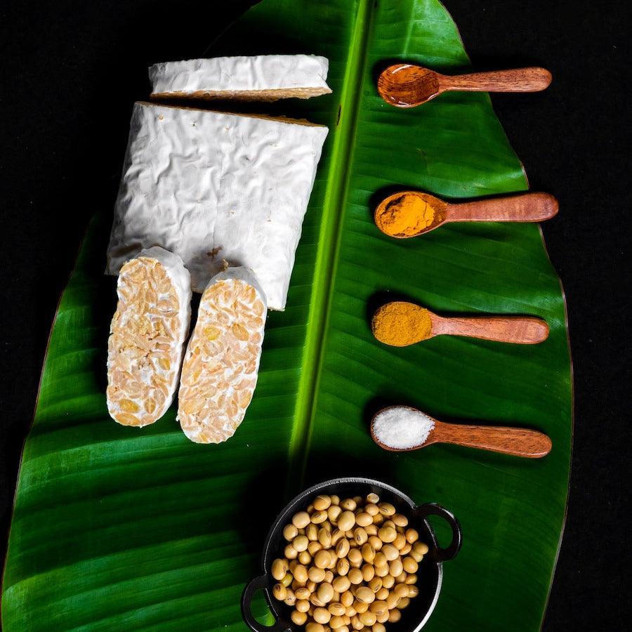 How to Hit 70–90g Protein/Day on a 100% Vegetarian Diet — With Real Meal Plans